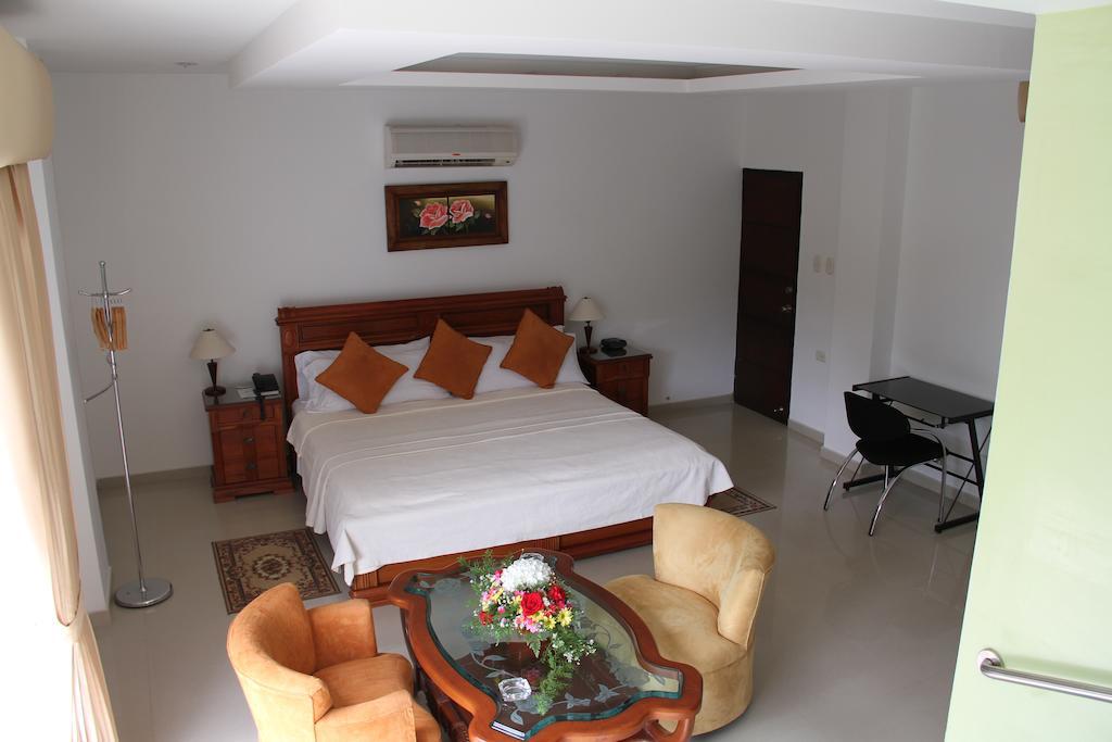 Hotel Mi Corral Plaza Montería 外观 照片
