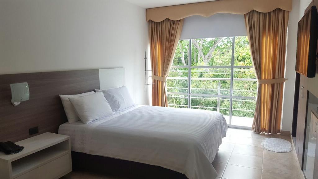 Hotel Mi Corral Plaza Montería 外观 照片